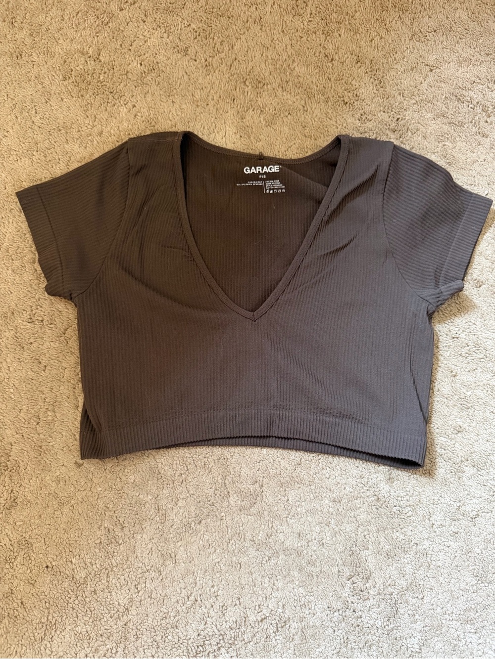 Garage brown cropped top size small